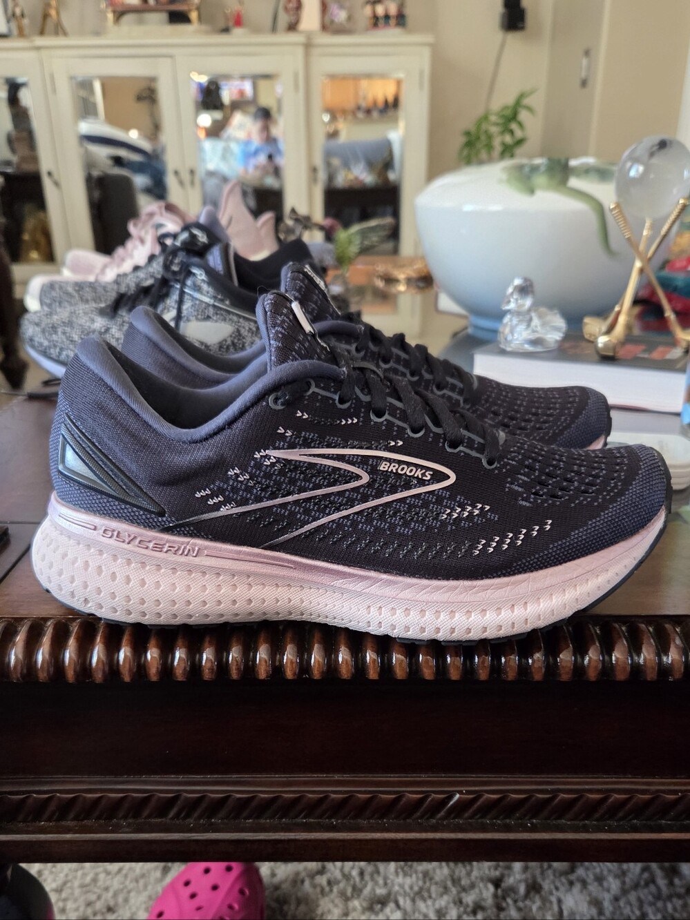 Brooks Glycerin 19  Women’s Running Shoes - Black with Pink Midsole